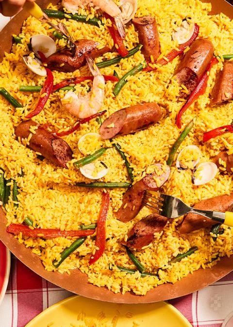 Image of Paella on table